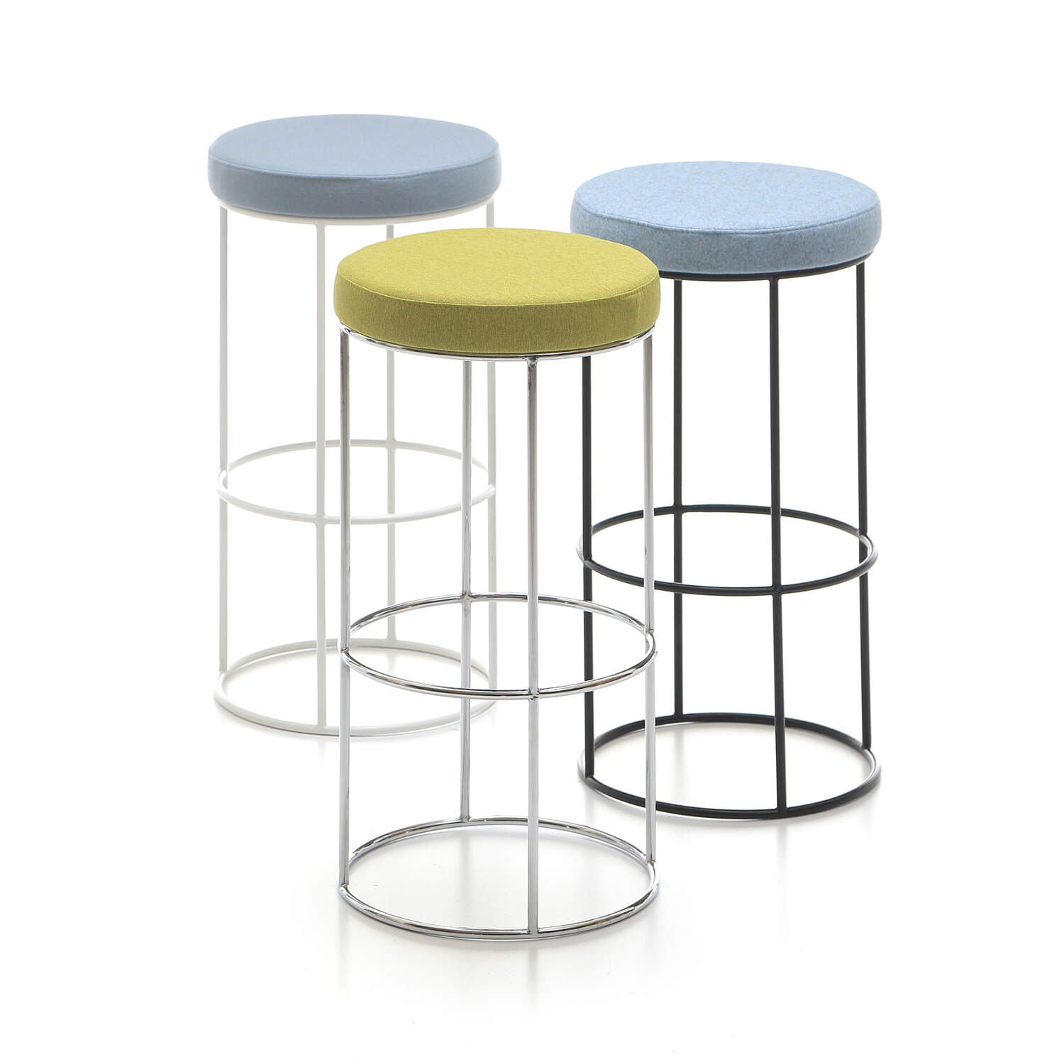 Pine Bar Stool Trio 1